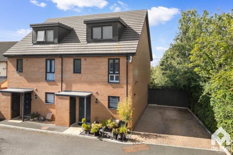 View Full Details for May Hill Drive, Cheltenham - EAID:deMelProperty, BID:de Mel Property