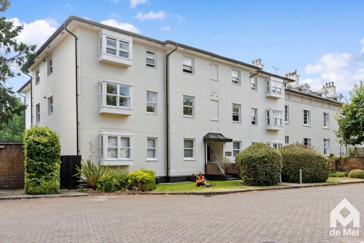 Images for Eltham Lawns, Queens Road, Cheltenham