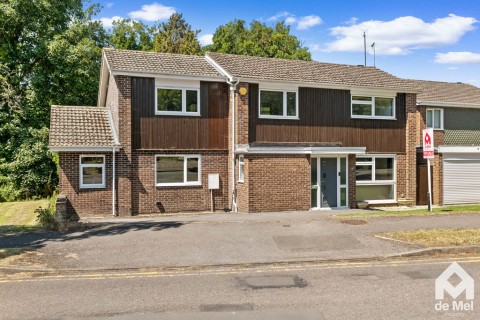 View Full Details for Merestones Drive, Cheltenham - EAID:deMelProperty, BID:de Mel Property