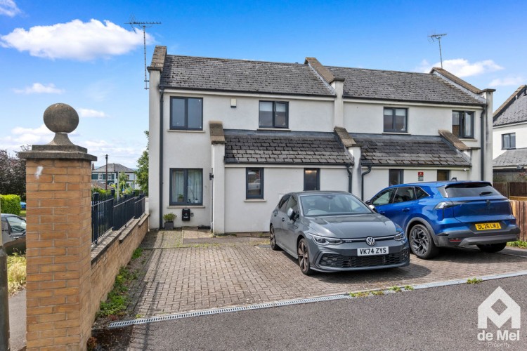 Images for Griffiths Avenue, Cheltenham