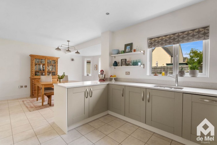 Images for Franklin Road, Alderton