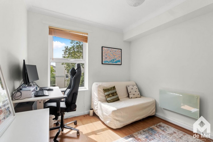 Images for Tresmere, Pittville Circus