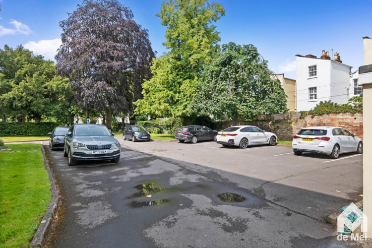 Images for Tresmere, Pittville Circus