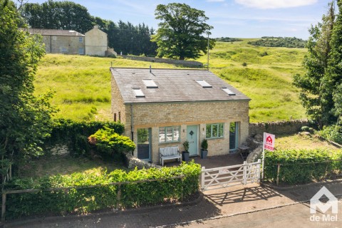 View Full Details for Cleeve Hill, Cheltenham, Gloucestershire, GL52 - EAID:deMelProperty, BID:de Mel Property