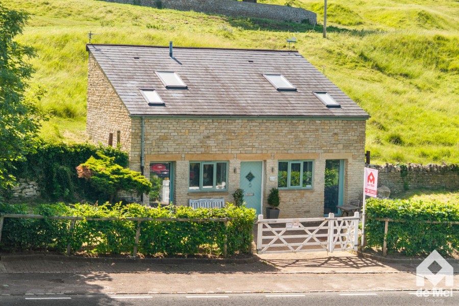 Images for Cleeve Hill, Cheltenham, Gloucestershire, GL52