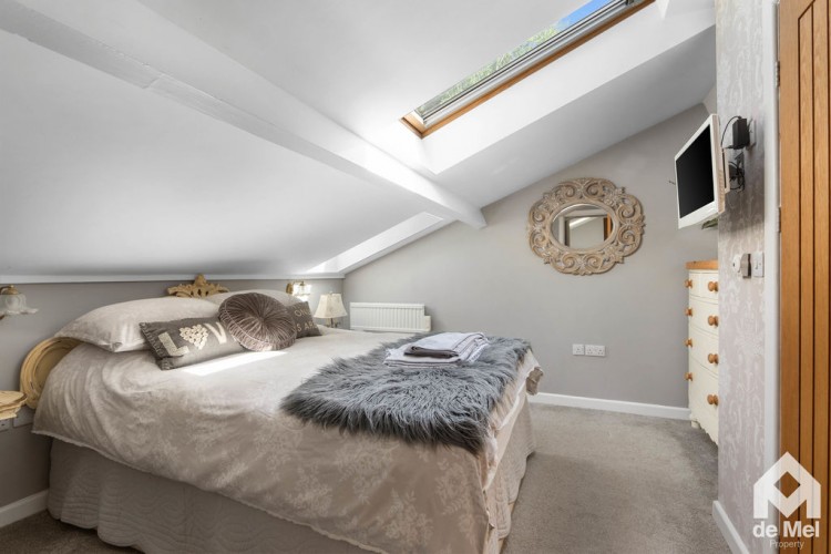 Images for Cleeve Hill, Cheltenham, Gloucestershire, GL52