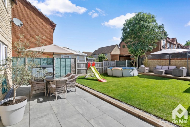 Images for Nortenham Close, Bishops Close