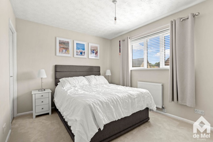 Images for Nortenham Close, Bishops Close