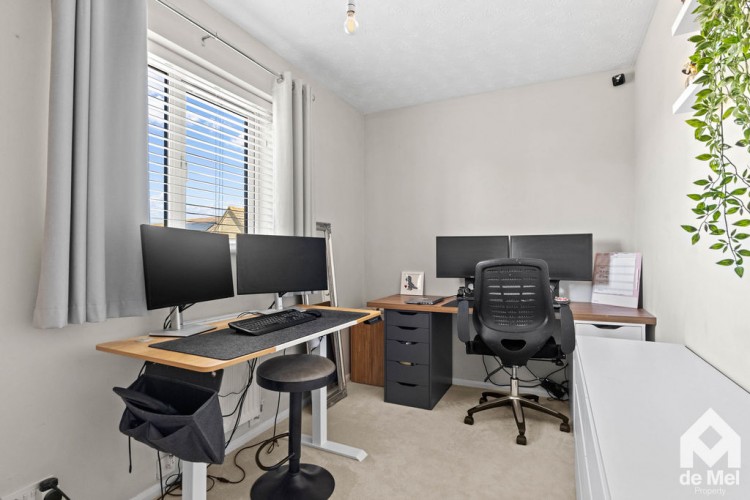 Images for Nortenham Close, Bishops Close