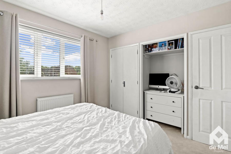 Images for Nortenham Close, Bishops Close