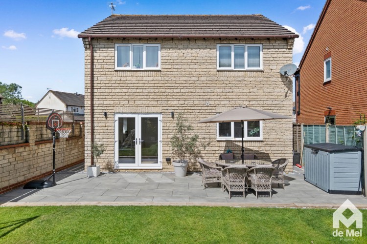 Images for Nortenham Close, Bishops Close