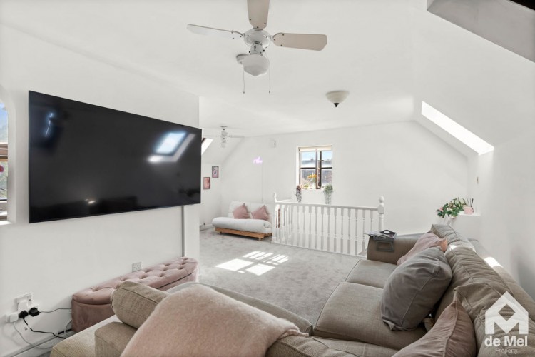 Images for Farriers Reach, Bishops Cleeve, Cheltenham, GL52
