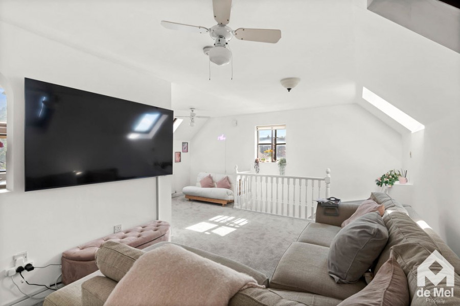 Images for Farriers Reach, Bishops Cleeve, Cheltenham, GL52