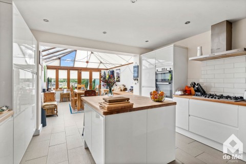 View Full Details for Evesham Road, Toddington - EAID:deMelProperty, BID:de Mel Winchcombe
