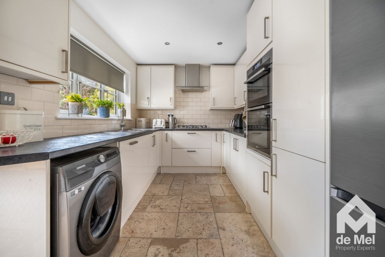 Images for Cornfield Drive, Bishops Cleeve